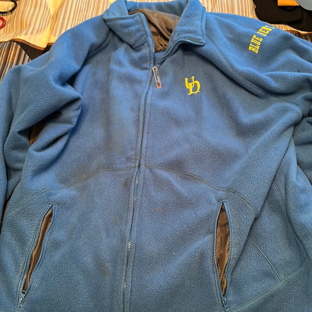 University of Delaware fleece